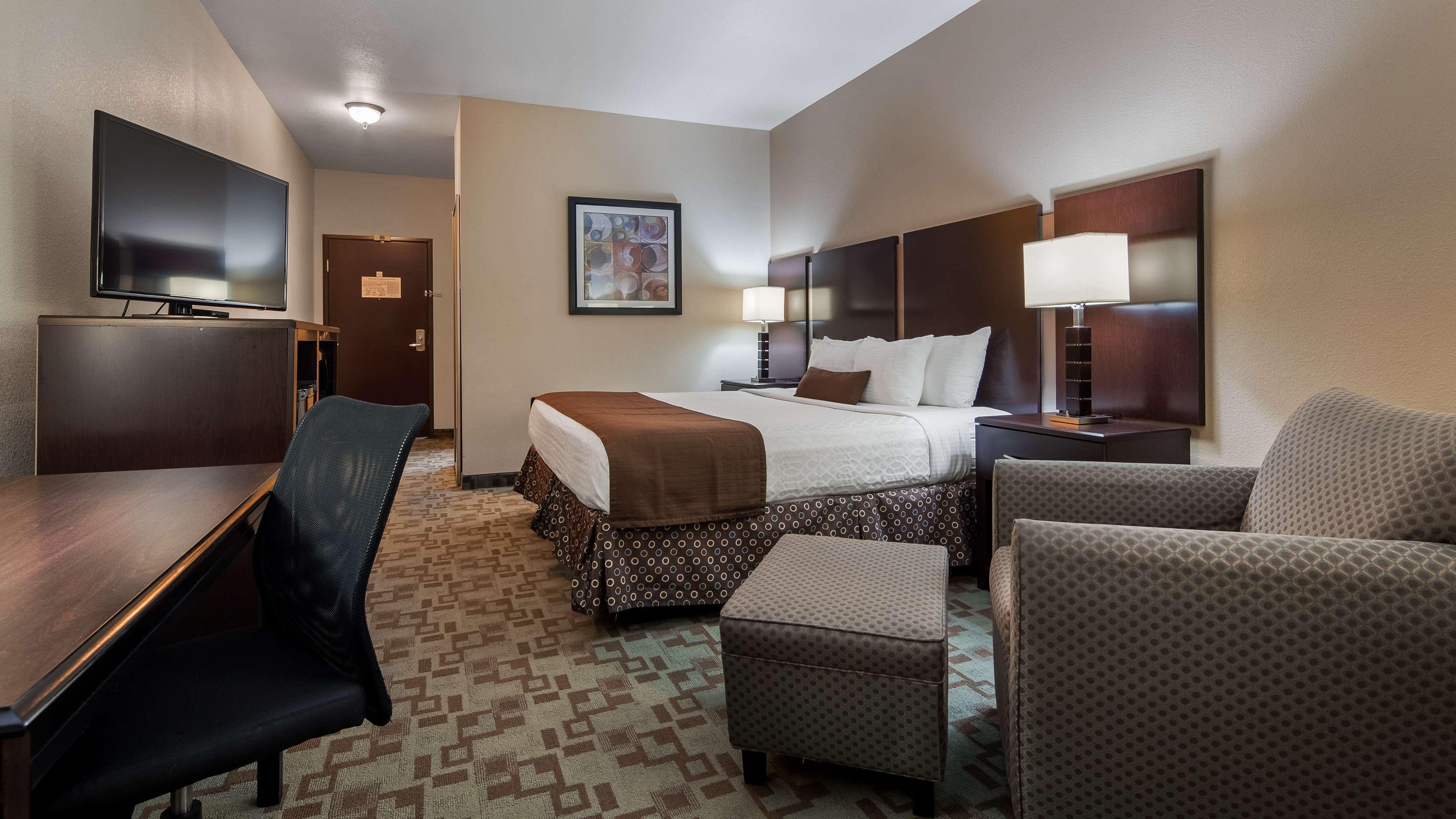 Best Western Plus Eastgate Inn & Suites Wichita Esterno foto