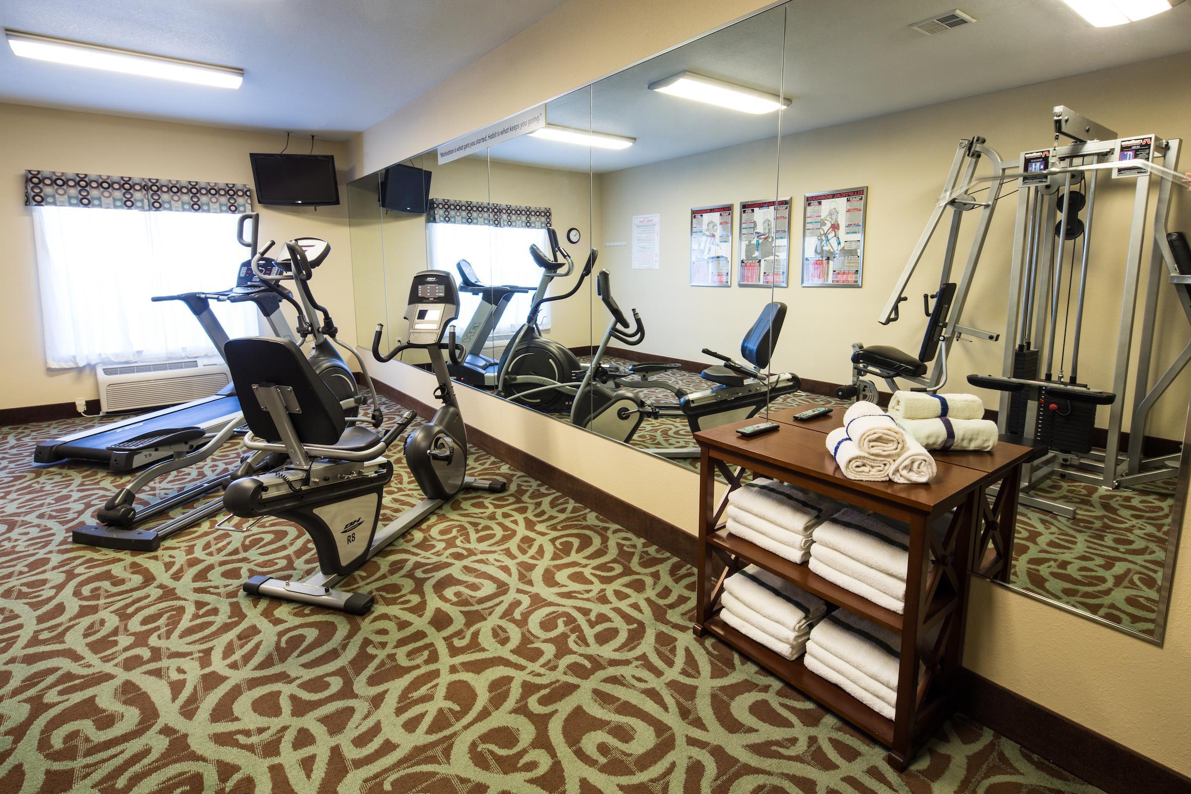 Best Western Plus Eastgate Inn & Suites Wichita Esterno foto