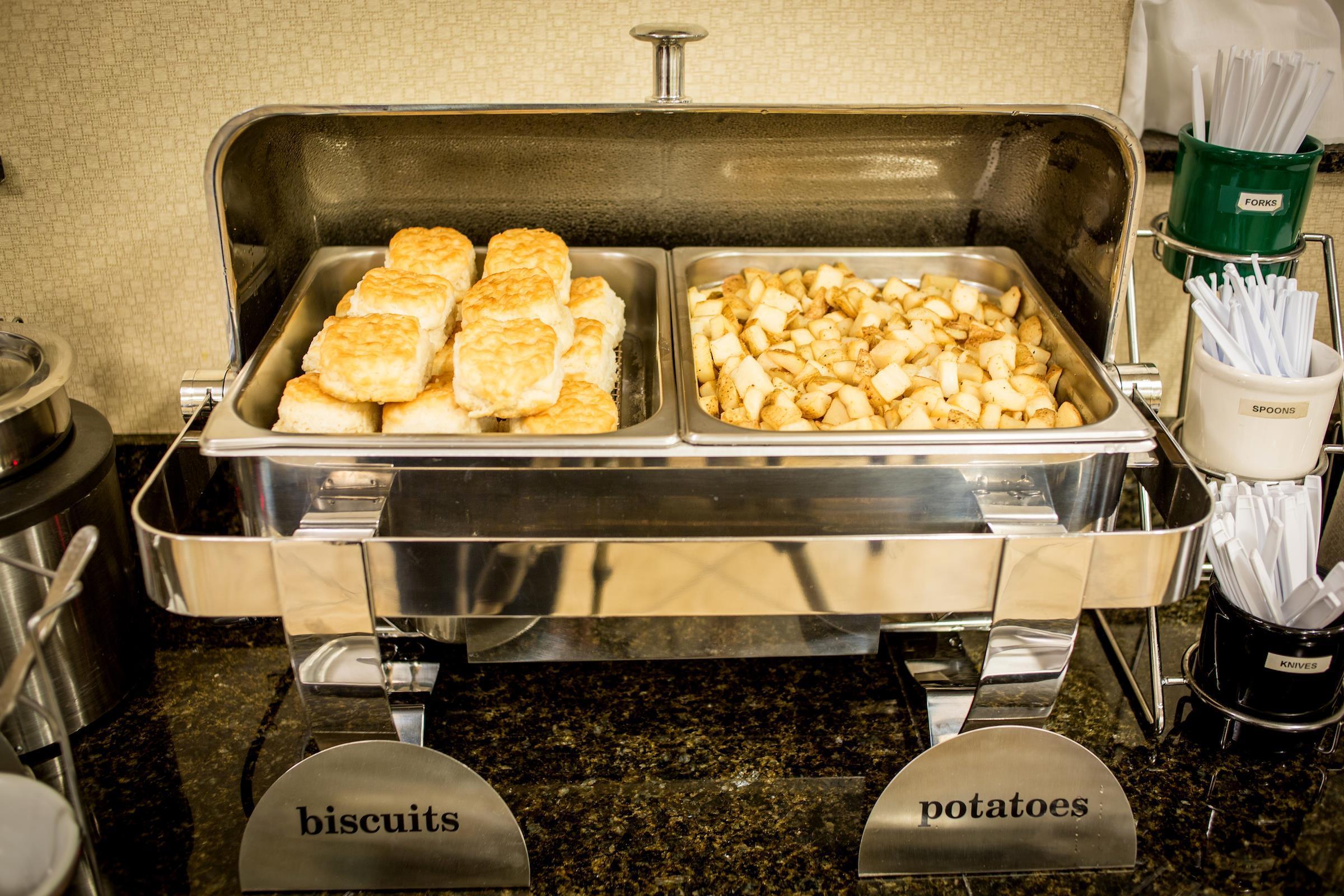 Best Western Plus Eastgate Inn & Suites Wichita Esterno foto