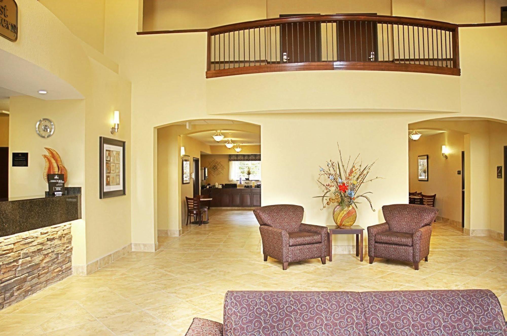 Best Western Plus Eastgate Inn & Suites Wichita Esterno foto