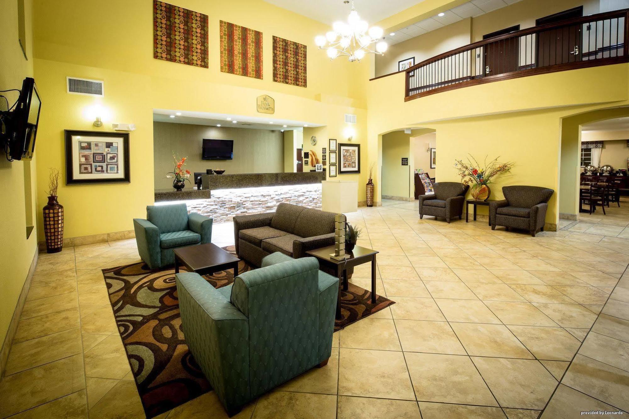 Best Western Plus Eastgate Inn & Suites Wichita Esterno foto