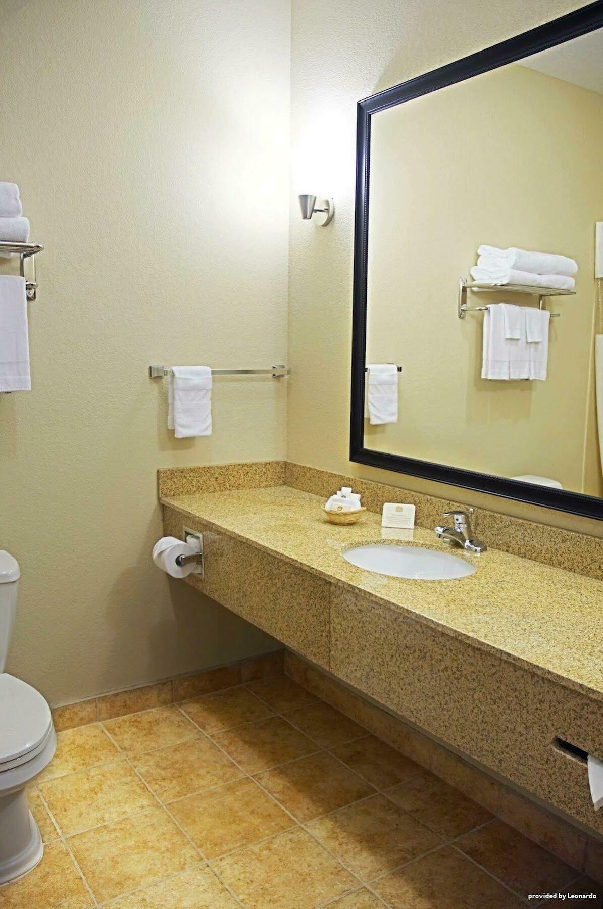 Best Western Plus Eastgate Inn & Suites Wichita Camera foto